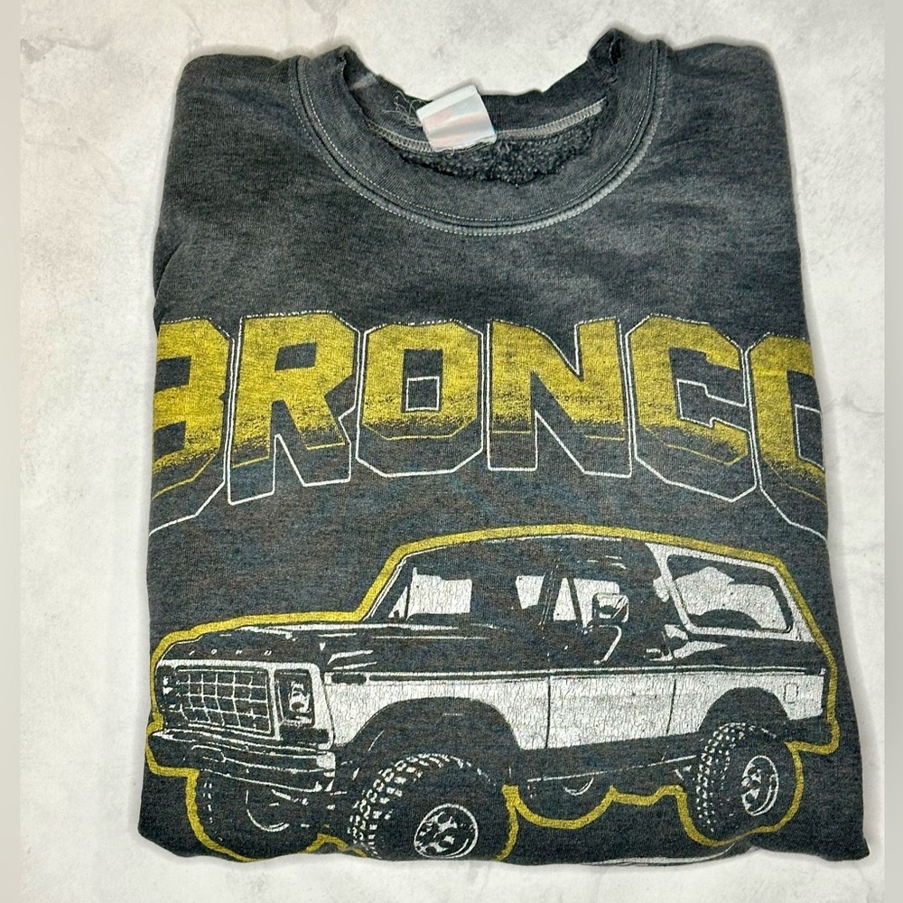 Junk Food Bronco Sweatshirt Size M